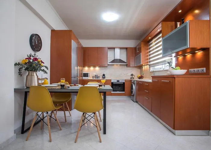 Christina's House דירה
