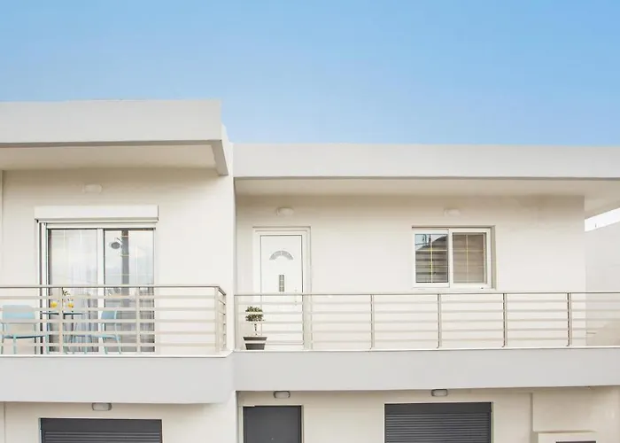 Christina's House דירה